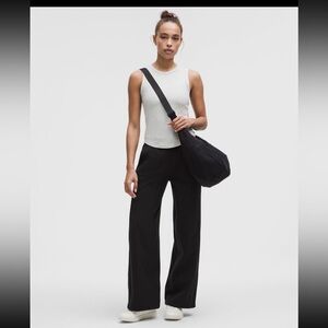 Women's Lululemon Scuba Mid Rise Wide-Leg Pants Black